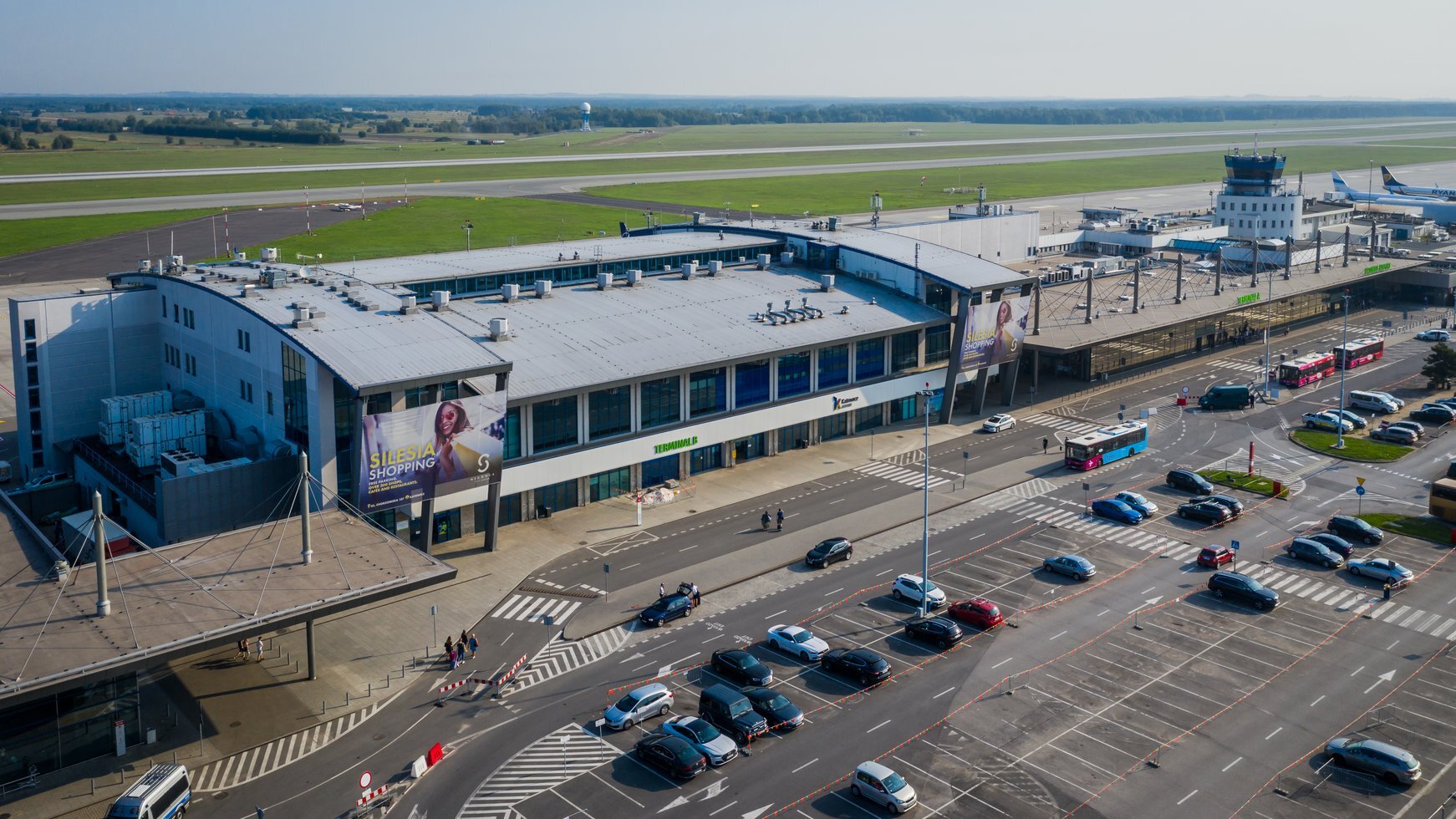 03 terminal b katowice airport