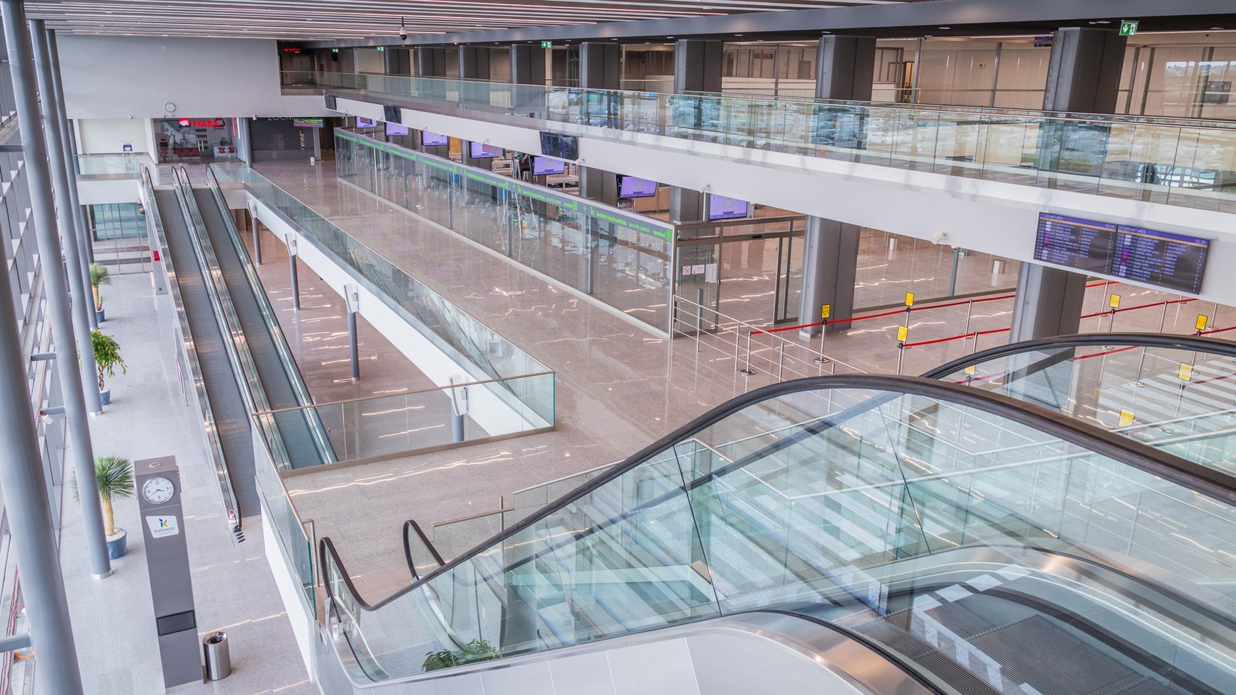 05 terminal b katowice airport
