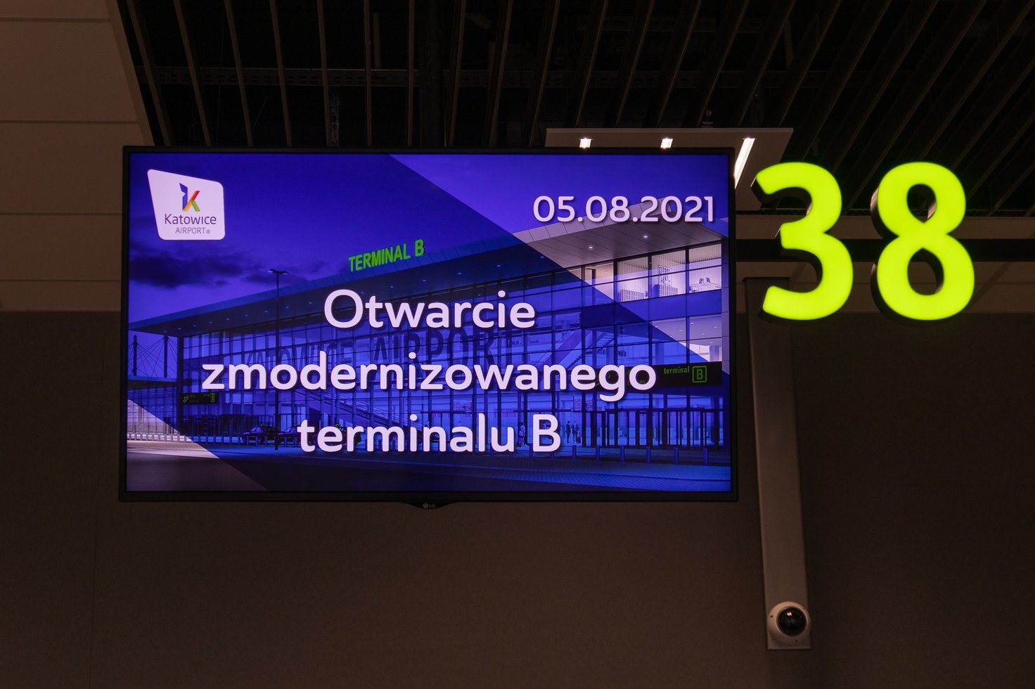 07 terminal b katowice airport