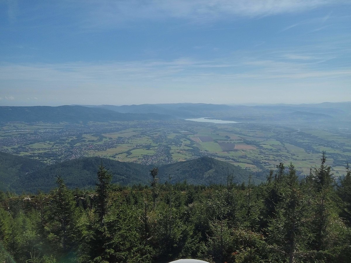 1200px Beskid Slaski szlak Skrzyczne Malinowska Skala 07
