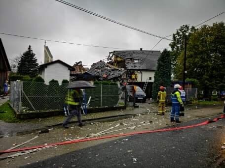 121578571 374249290368996 7922405110095253436 n