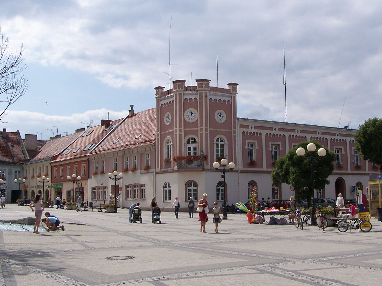 1280px Mikolow Ratusz2