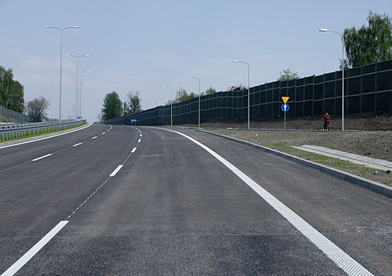 1280px Zabrze DTS 23 04 2011 P4237970