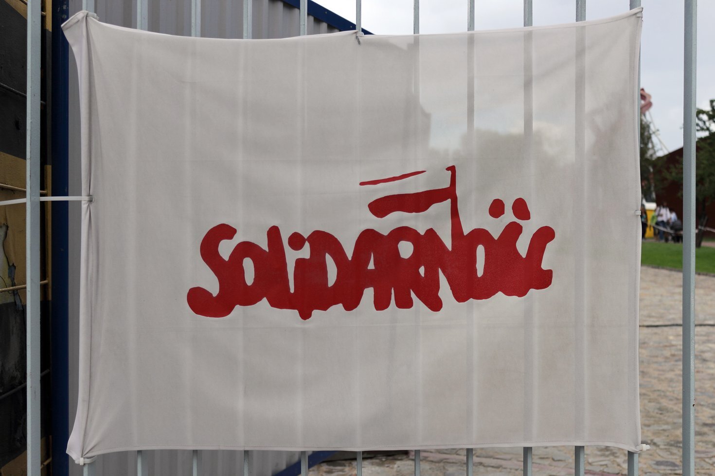 15439004512 9ef7b33bc1 o