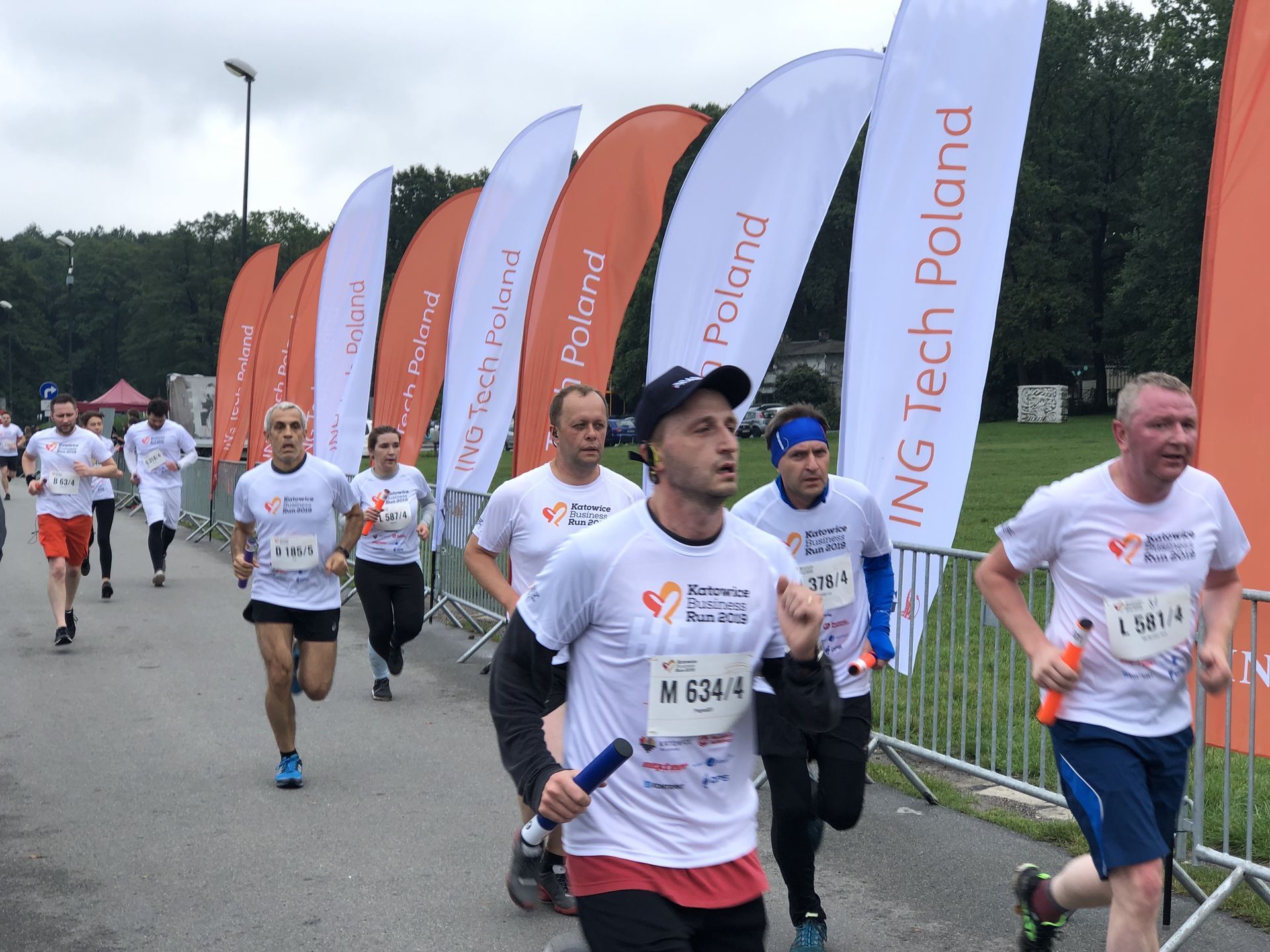 20190908 094459424 i OS biegi