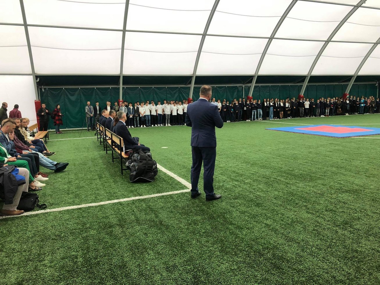 239930799 236671965132941 6311530002346887850 n