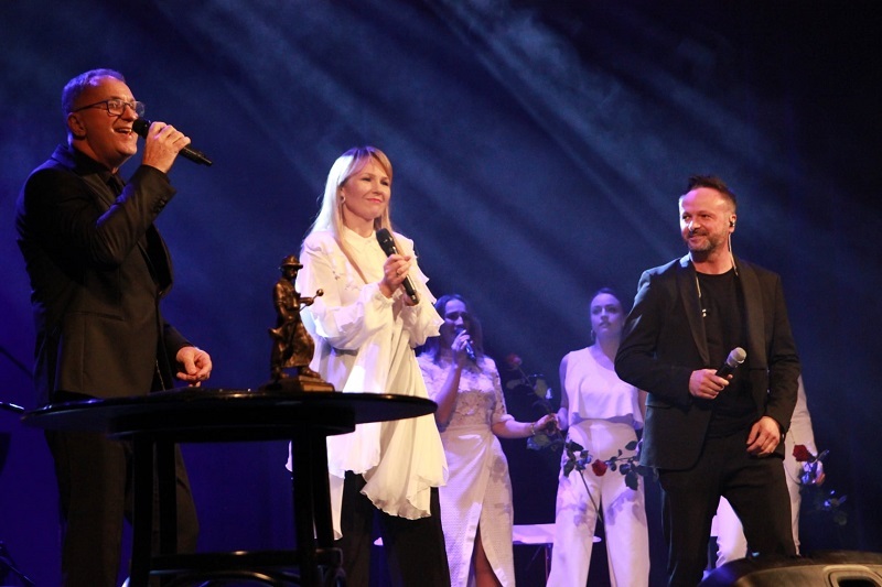 255357861 10158809749762582 5189484838777787465 n