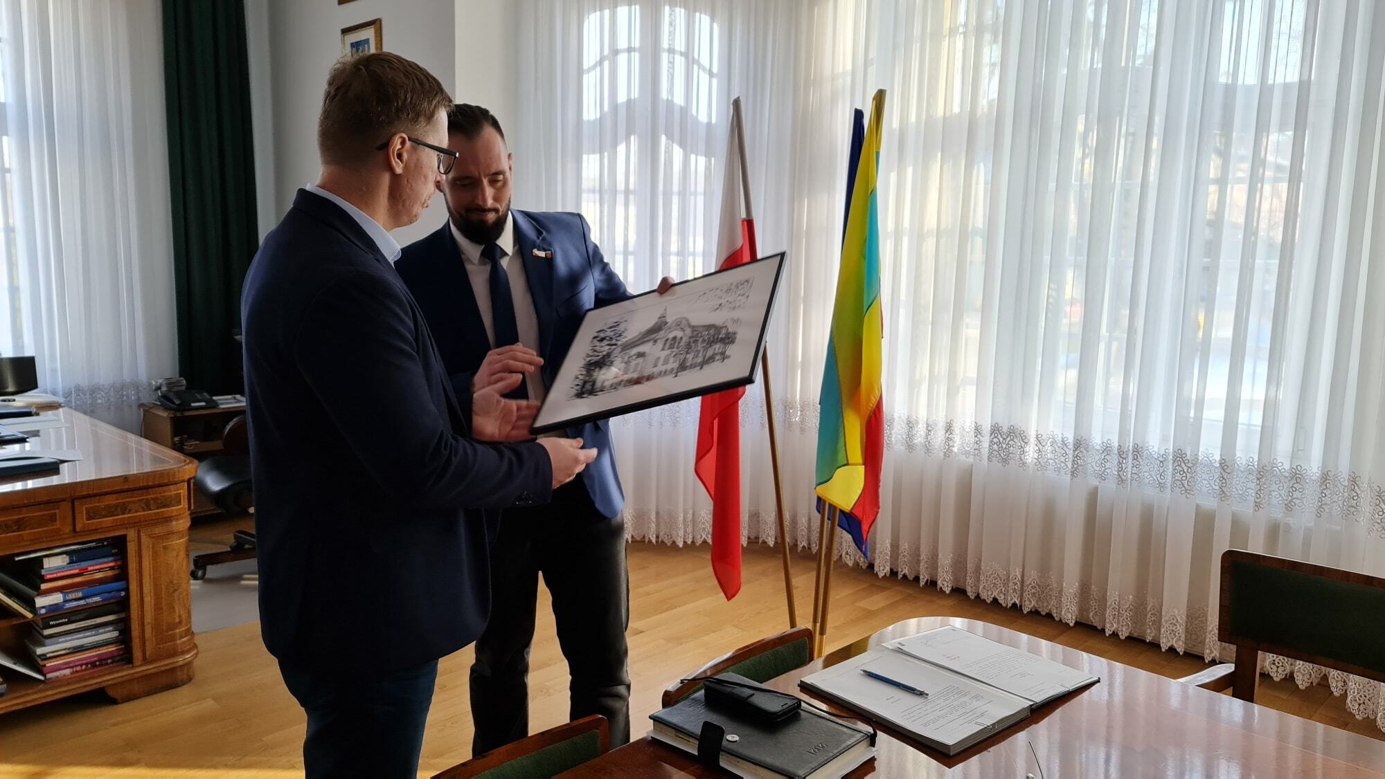 269590715 330273325771725 2568914886265694123 n