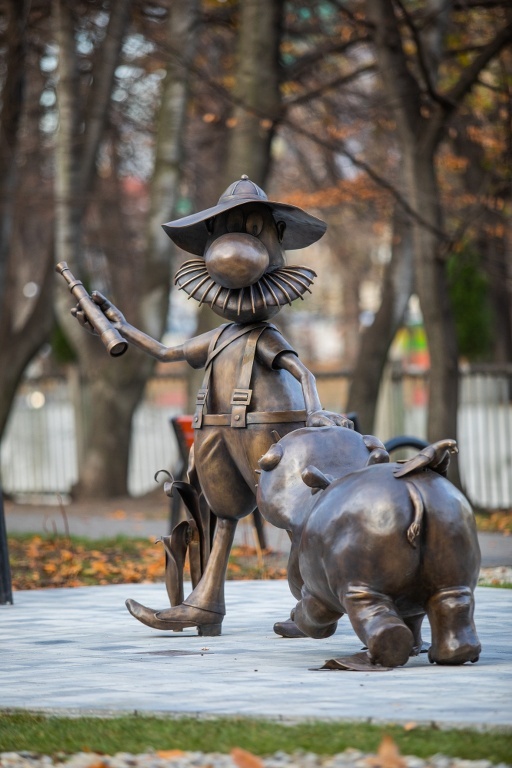 3 W1 A5247 1333x2000 512x768 0