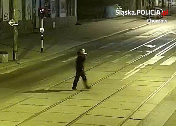 40 612747