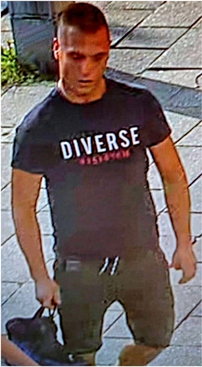 44 632059