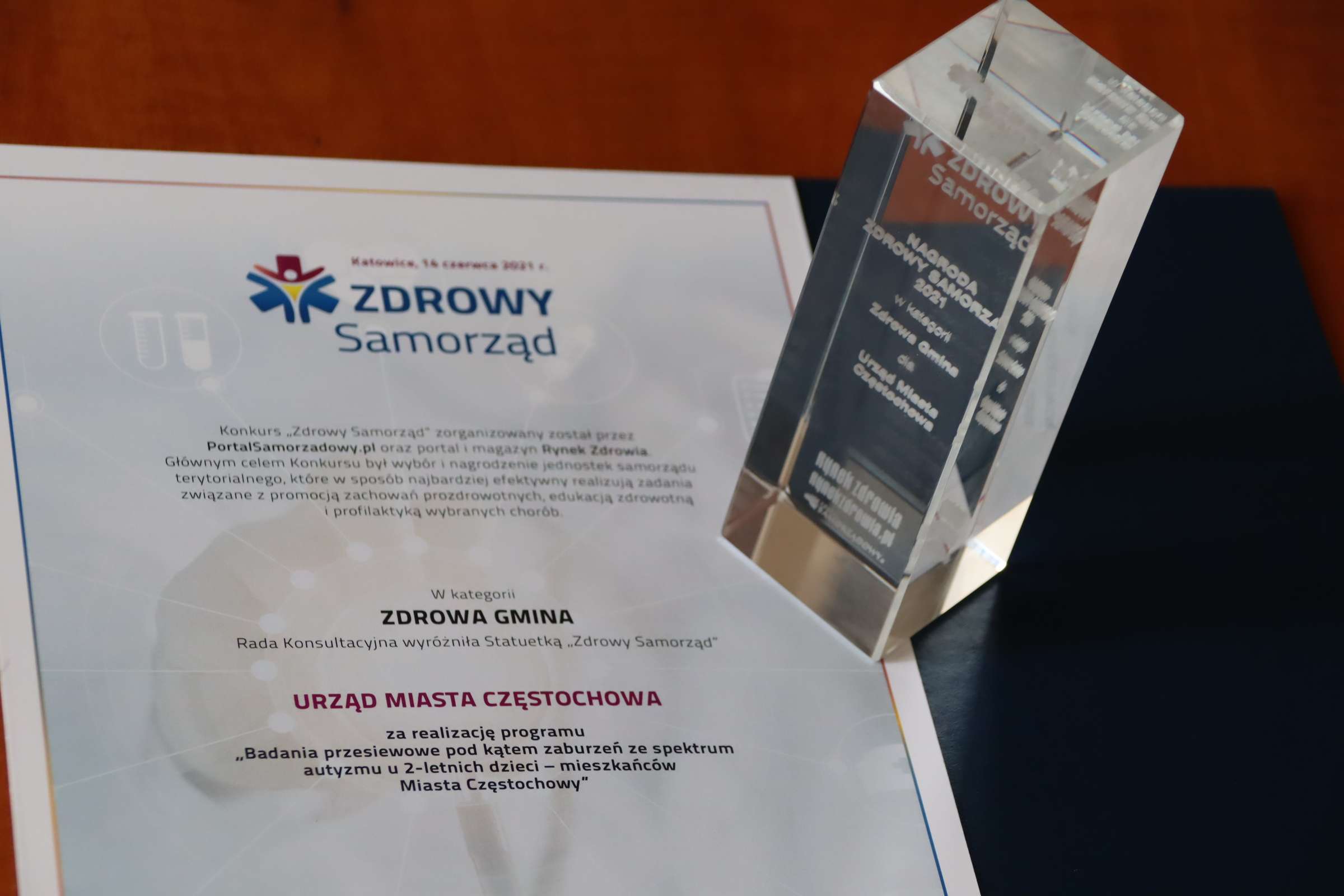 52859