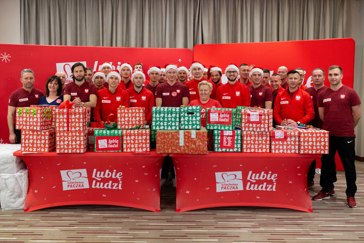 70823335 10157560587128614 2272864115716259840 o