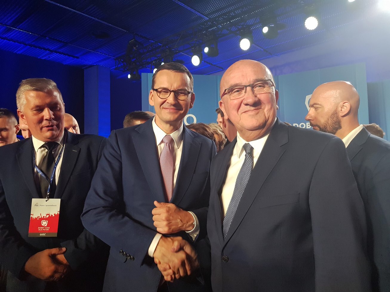 71340224 128508815185901 3370094699246256128 o