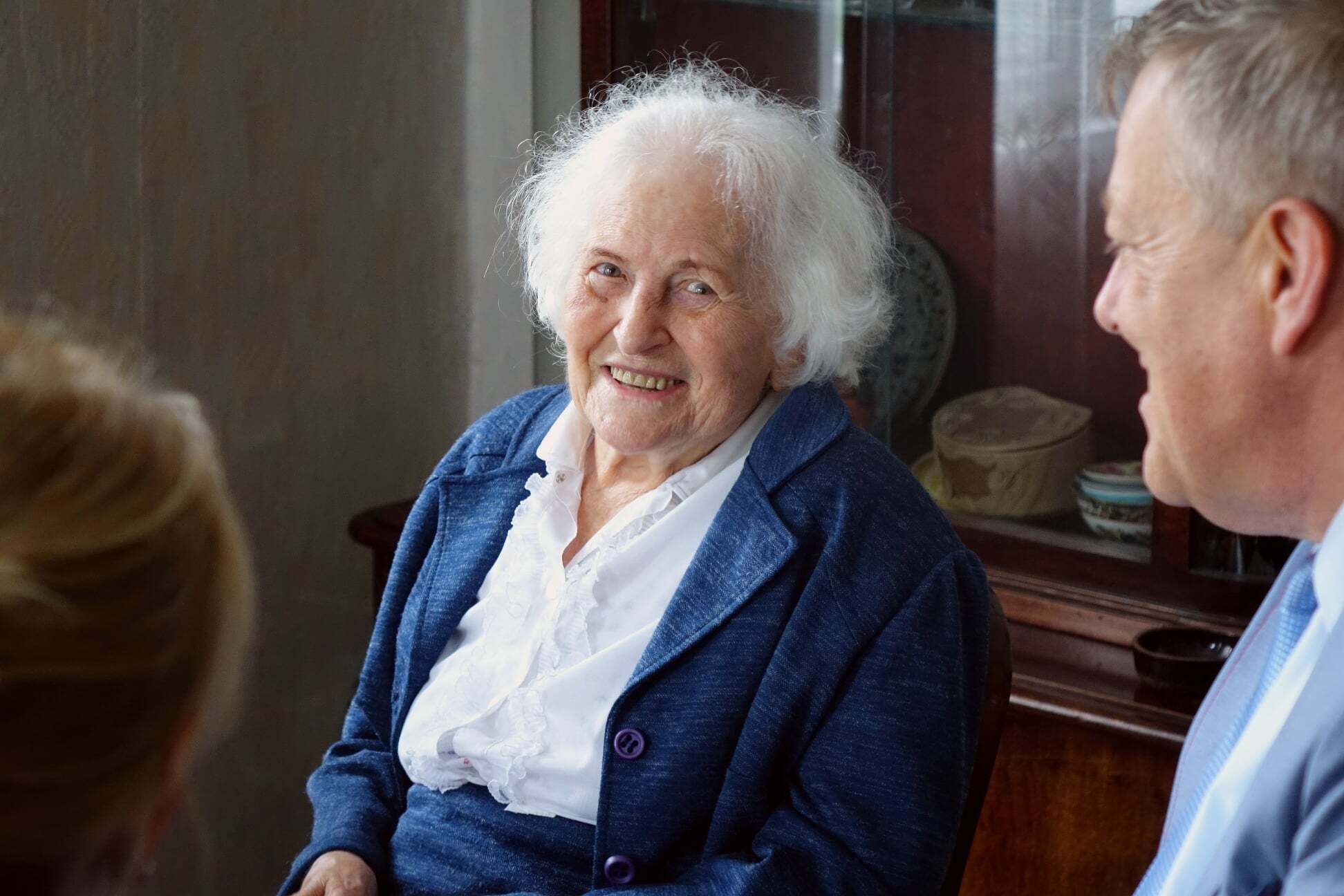 71683974 2373204689400379 6572778346457858048 o