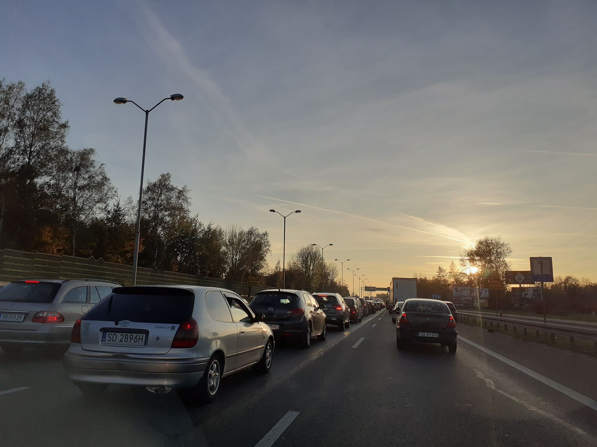 72613215 421784001703152 1256808761973014528 n