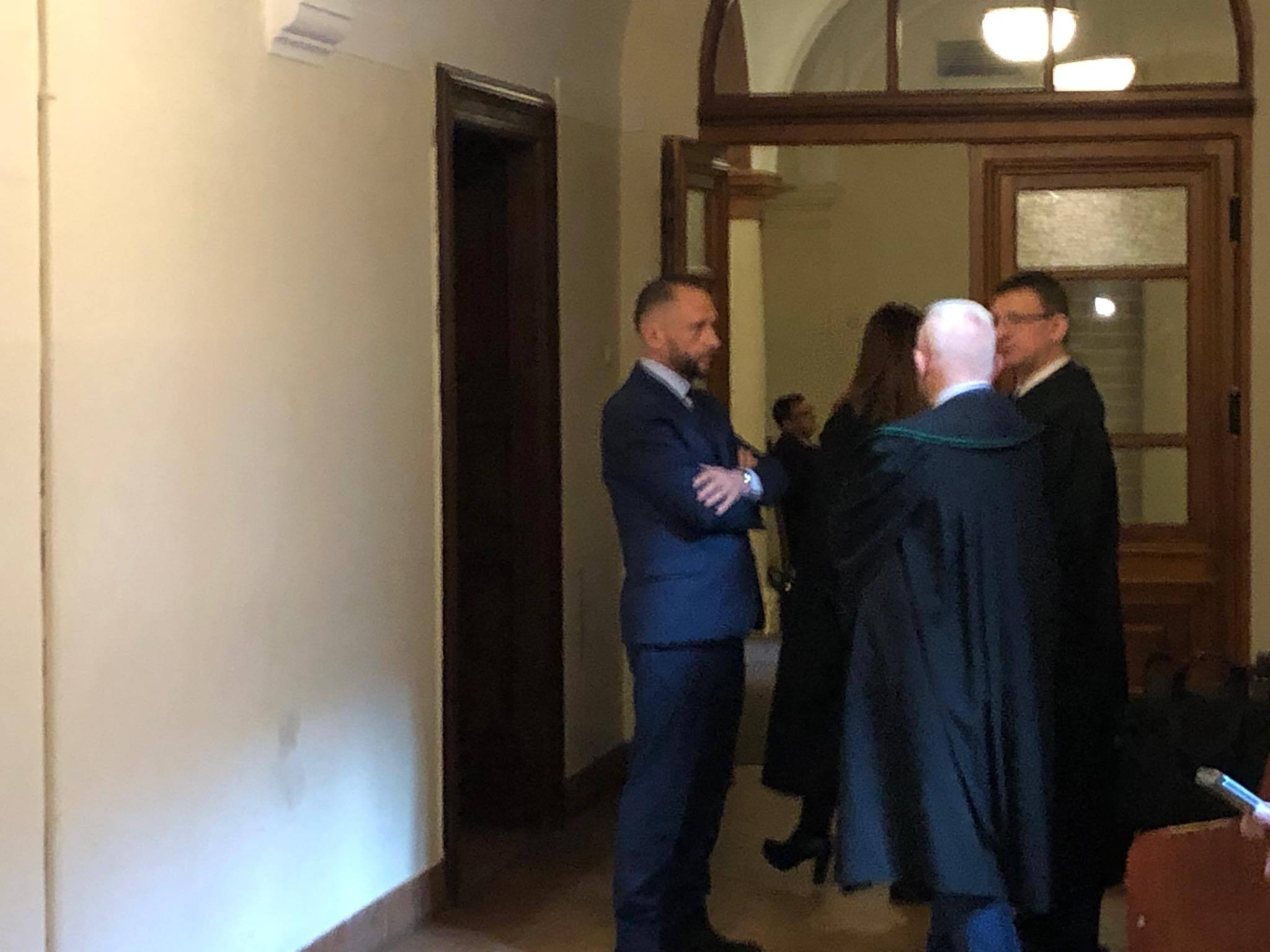 79845254 439488680264880 117679385196101632 n