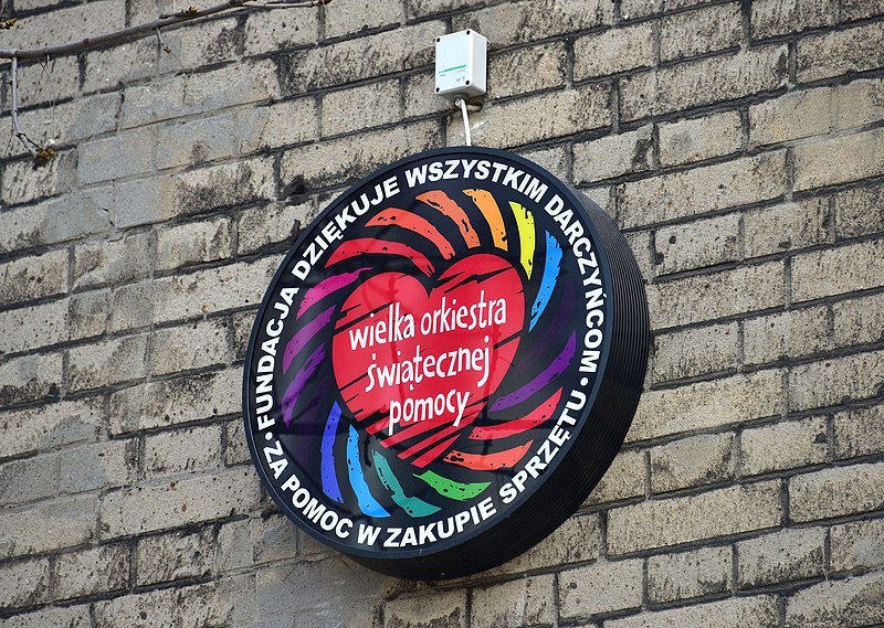 800px Kaseton WOSP Szpital im Orlowskiego w Warszawie