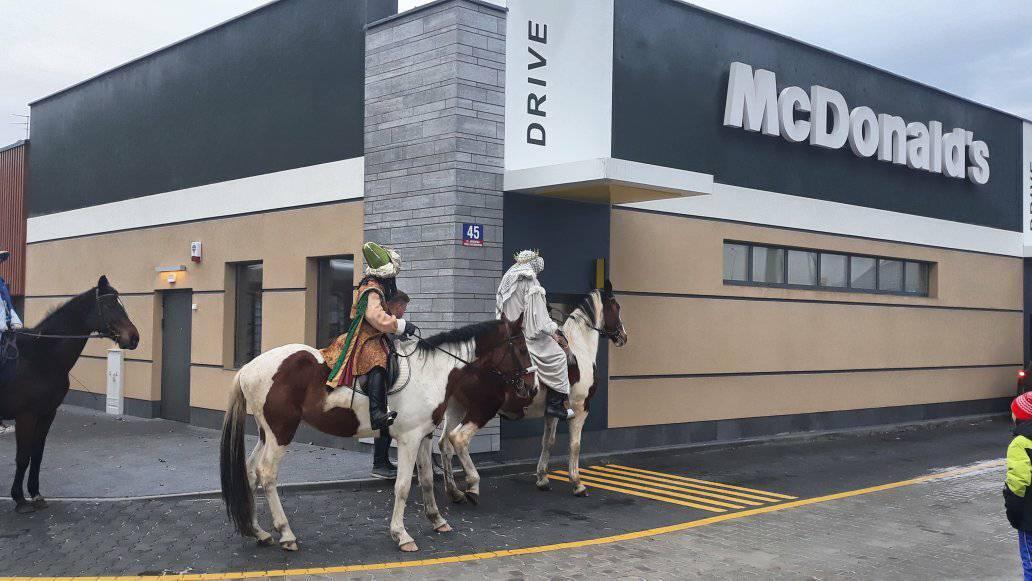 81427773 3544497208924373 2170625838028947456 o