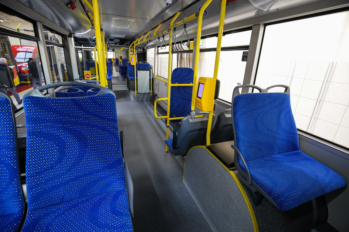 Autobus 0