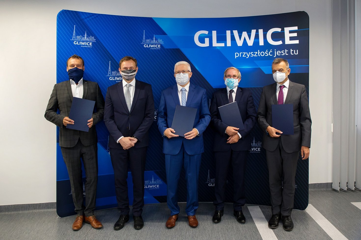 Autobusy Volvo Gliwice foto D Nita Garbiec UM Gliwice