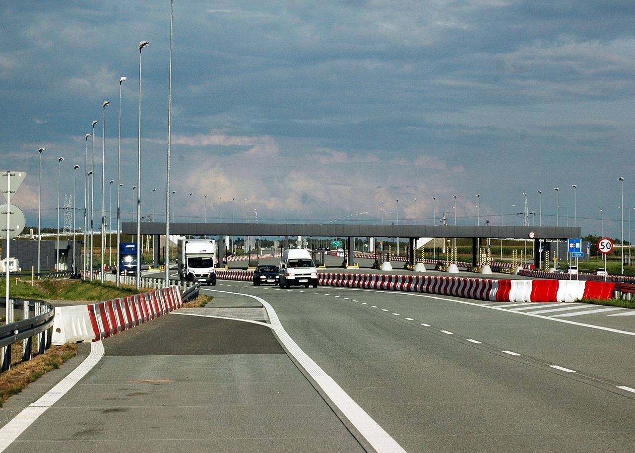 Autostrada A1 Bramki Lodz Polnoc 2016 08 01 18 17 06