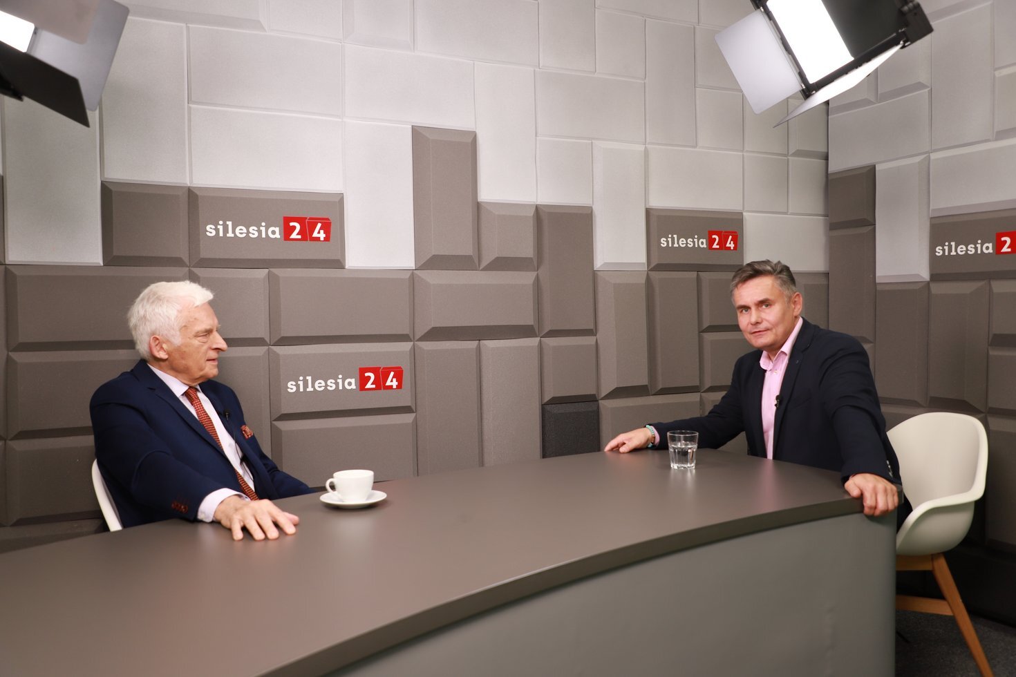 Buzek10