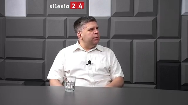 Dr Supik o temperaturze w polityce 00 04 39 16 Still003