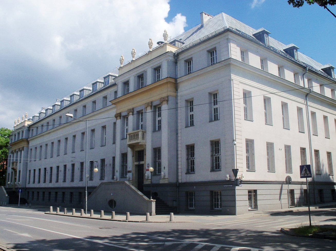 Katowice Court house on Korfantego Street 6