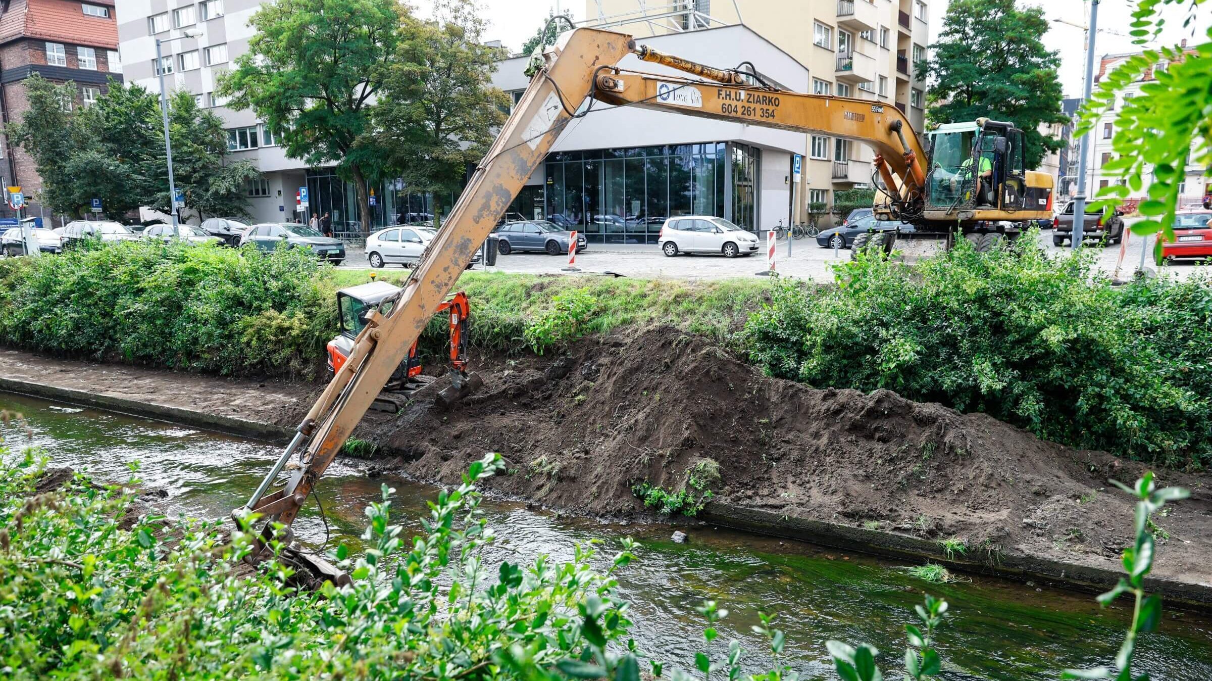 Katowickie Inwestycje porządkują Rawę