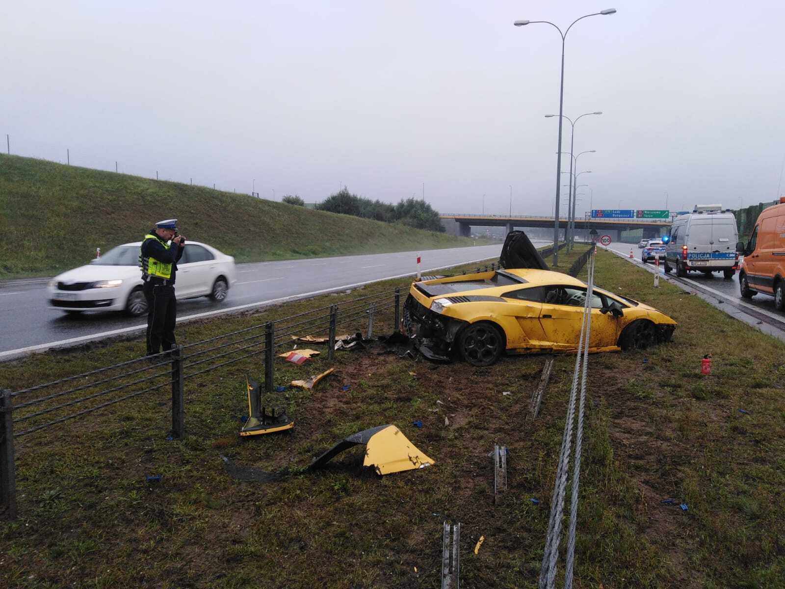 Lamborgini w plomieniach 1