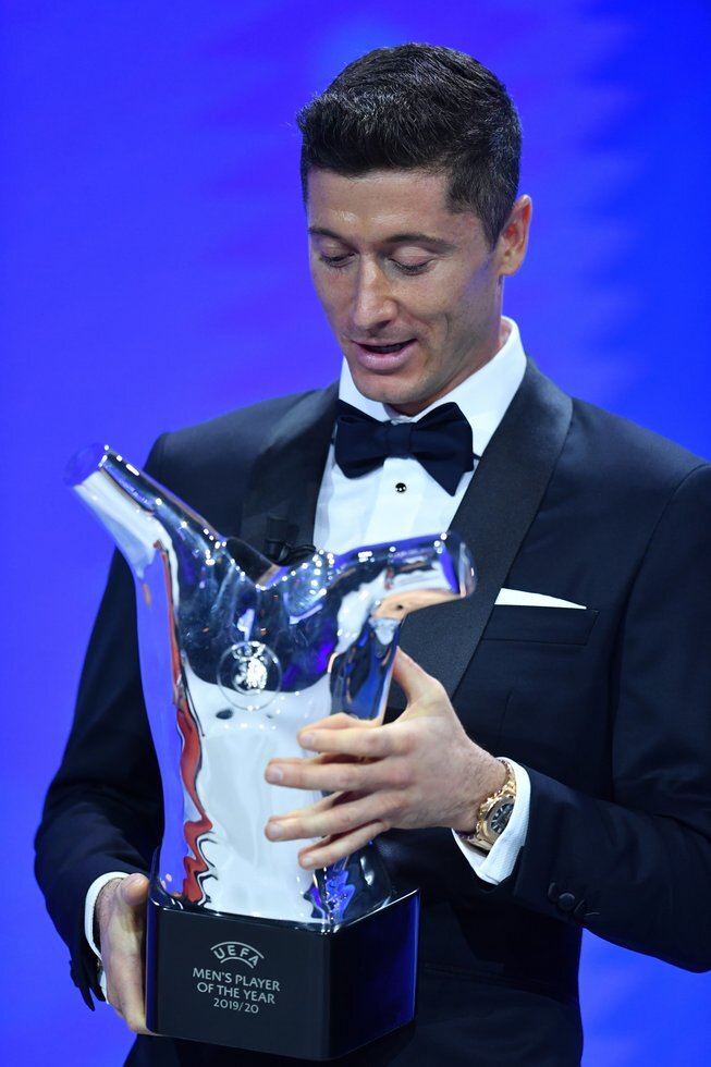 Lewandowski nagroda UEFA 11