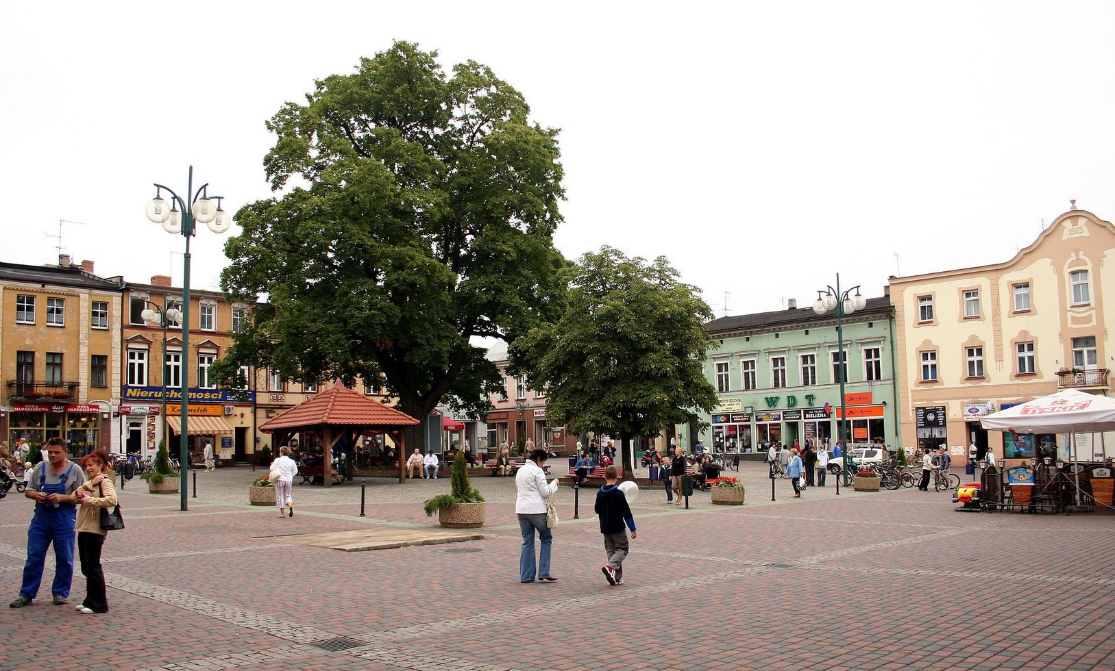 Lubliniec rynek 782