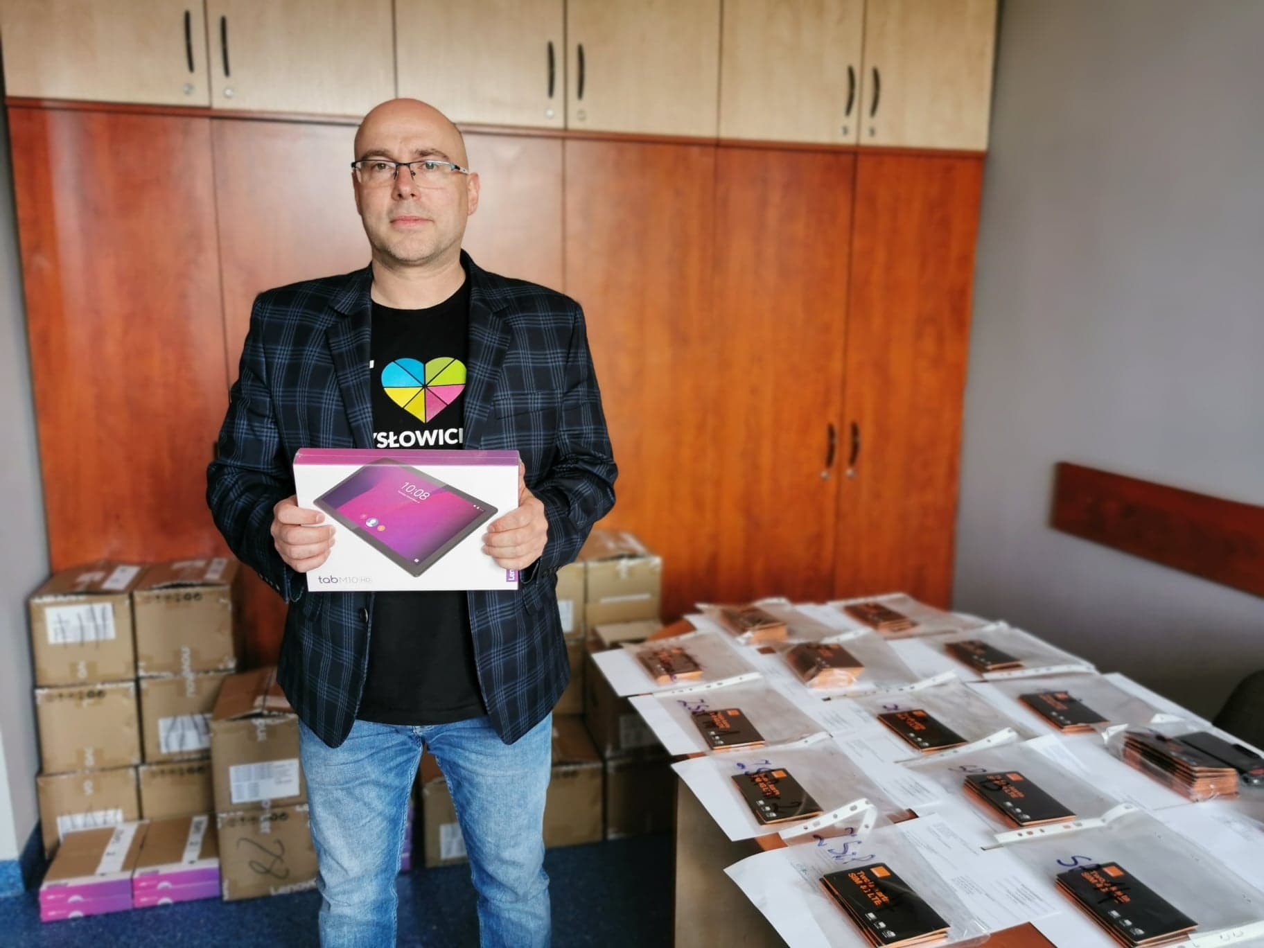 Myslowice kupily 125 tabletow dla uczniow