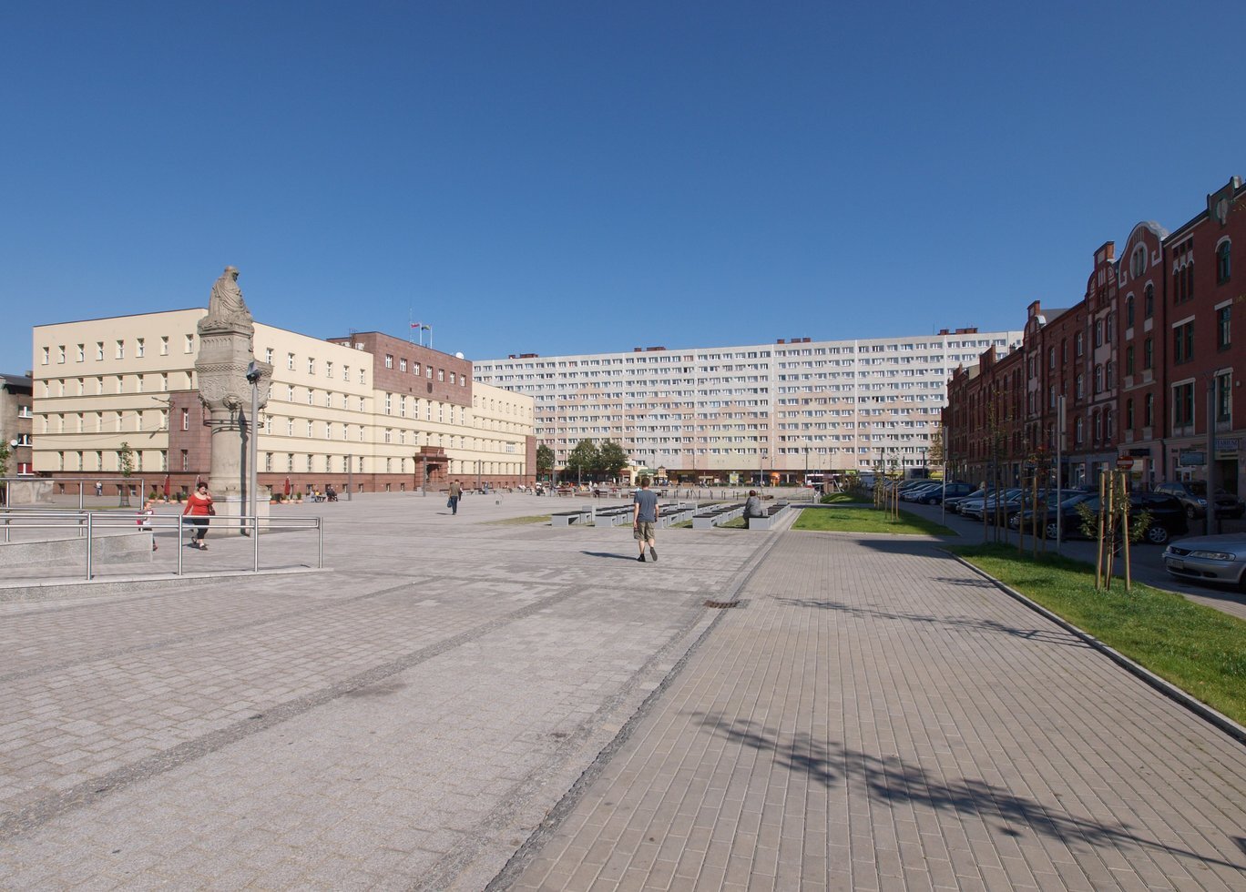 Nowy Bytom plac Jana Pawla II 24 09 2010 P9243680