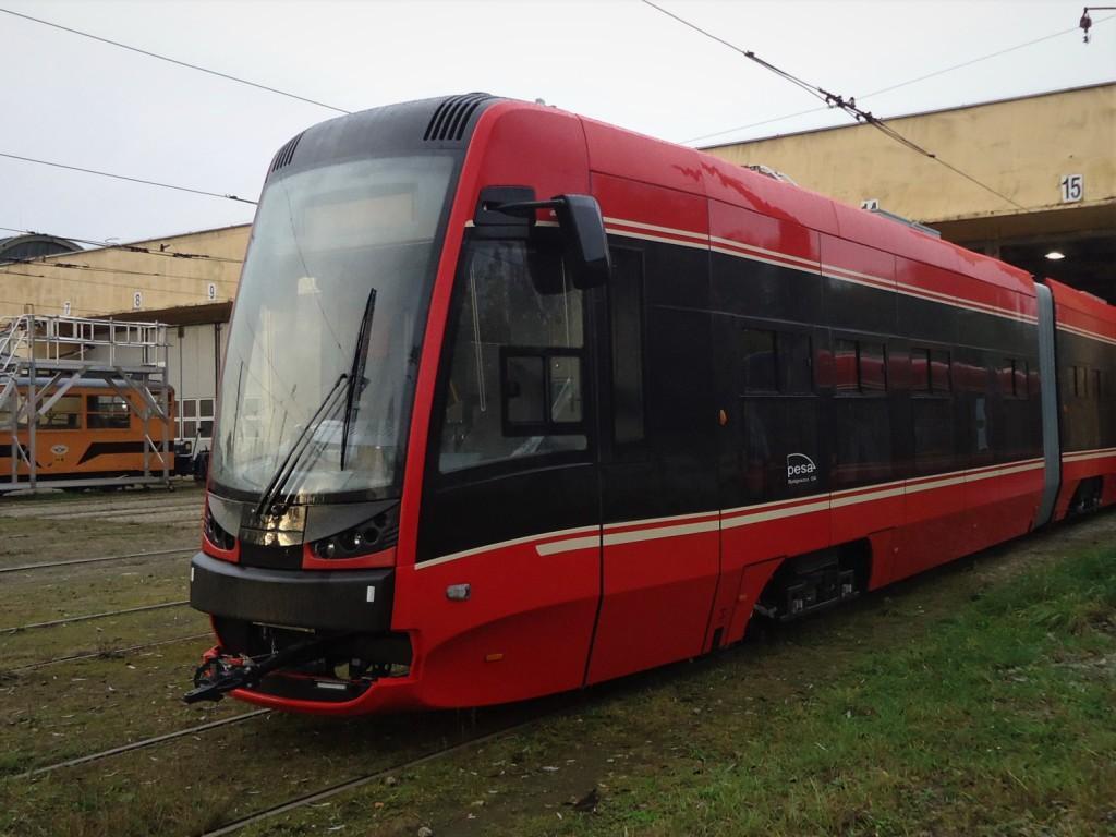 Pesa Twist 2012 N 10 pierwszy wagon www 05
