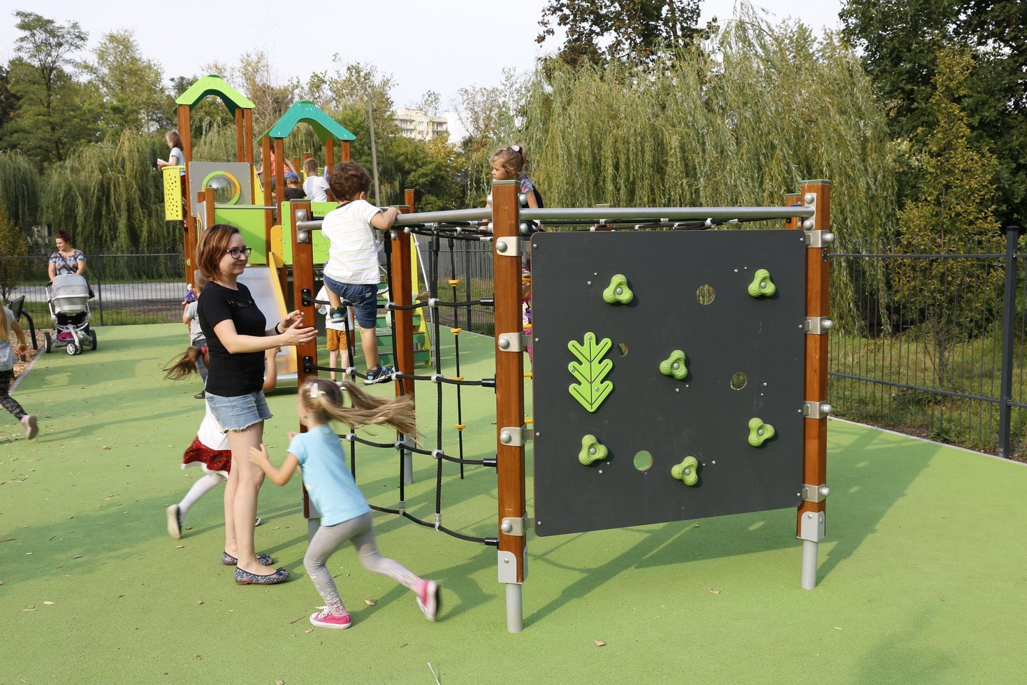 Plac zabaw przy ul Zamenhofa