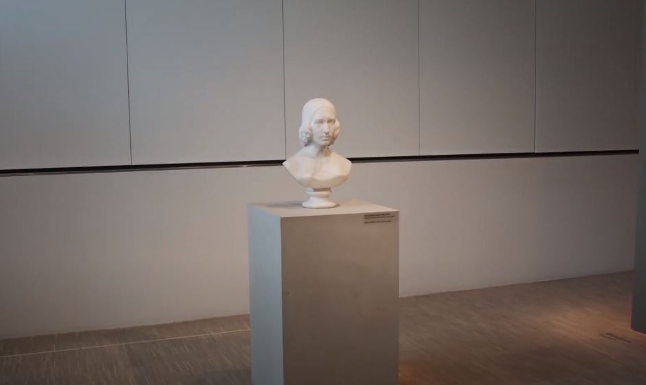 Popiersie kobiety foto do materialu