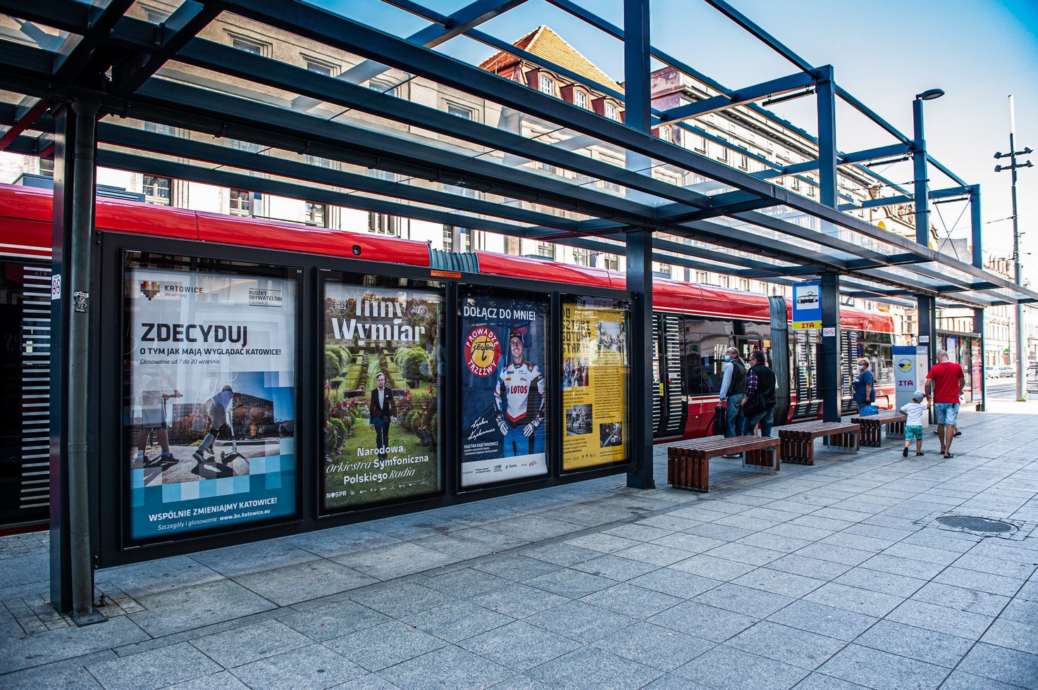 Prowadze jestem trzezwy citylight fot Sebastian Ocieczek
