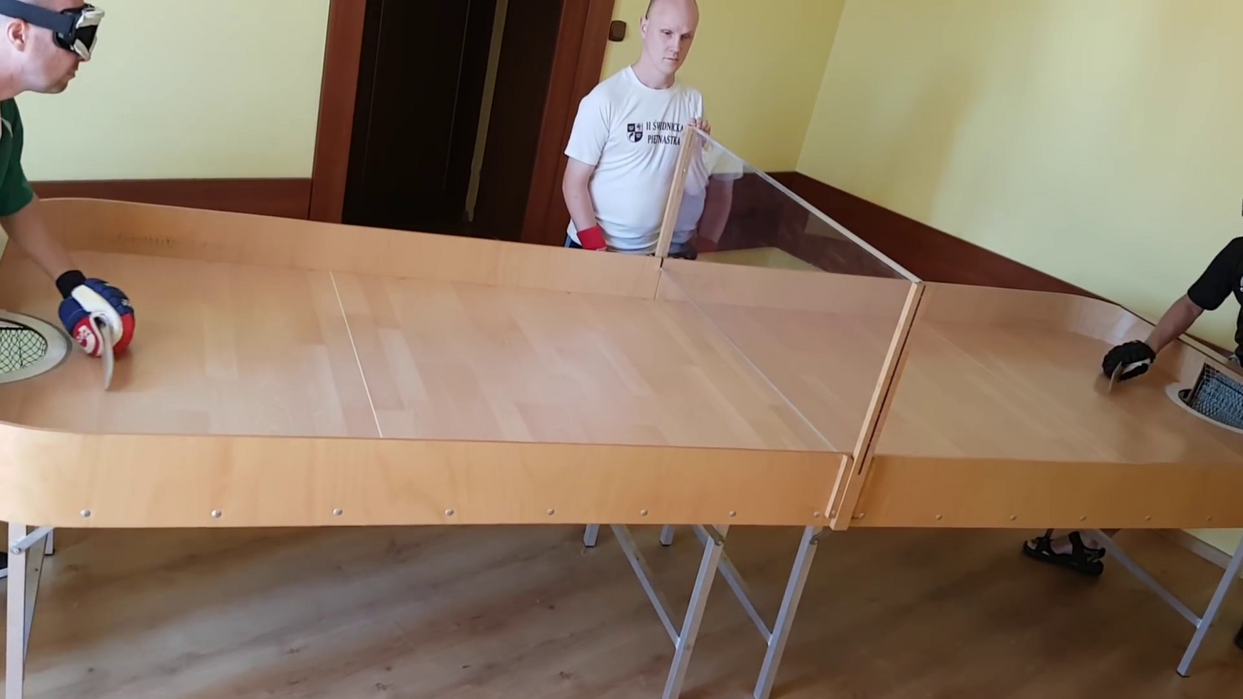 Showdown w pigulce warto to zobaczyc Official Video 1
