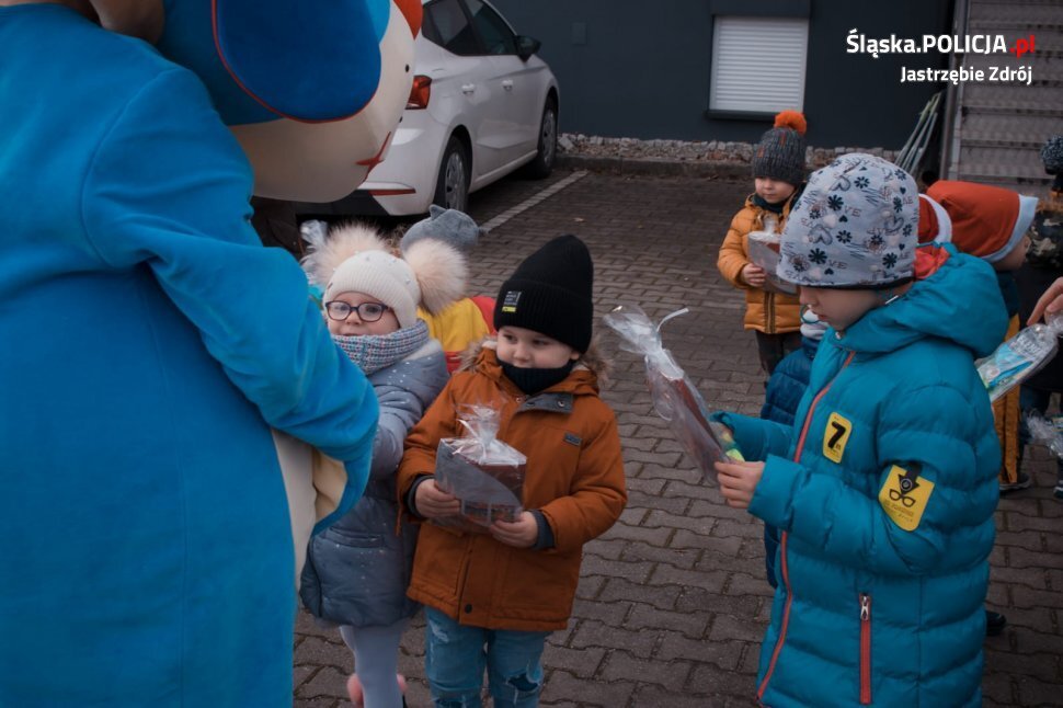 Sznupek wyrecza Mikolaja 6