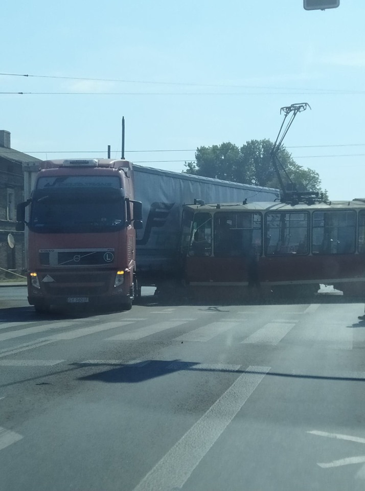 Tramwaj i ciezarowka Swietochlowice222
