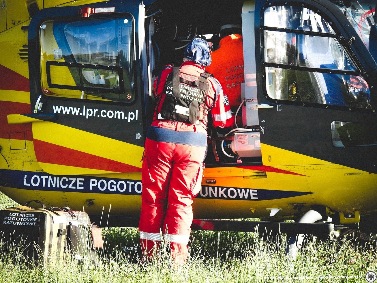 Tychy Dziecko z ranami szyi 26