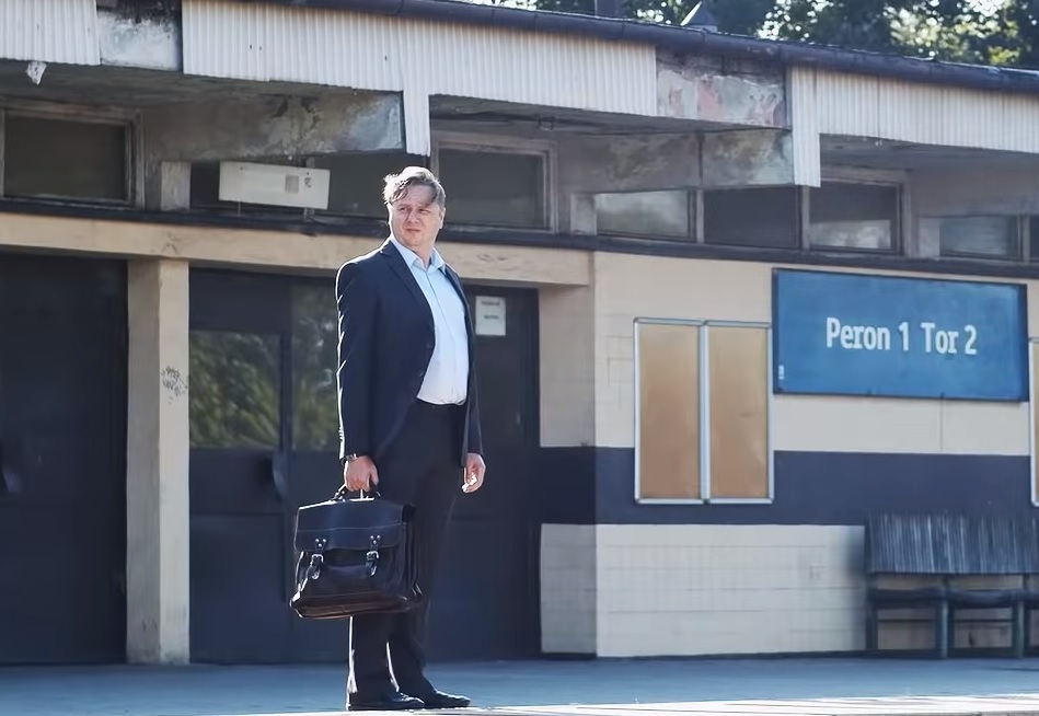 Zwykly bohater Polityk