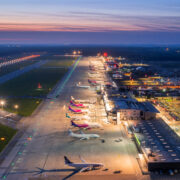 2023 05 17 statystyki pasażerskie katowice airport kwiecień 2023