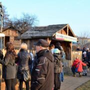 żywa szopka bożonarodzeniowa na wzgórzu zamkowym