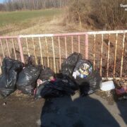 nielegalne wysypisko w Gorzyczkach