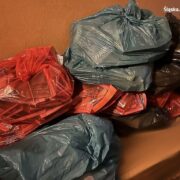 kradzież książek w bibliotece w Żorach