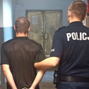 Atak nozownika w czeladzi