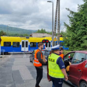 Bezpieczenstwo na przejsciach kolejowych 1